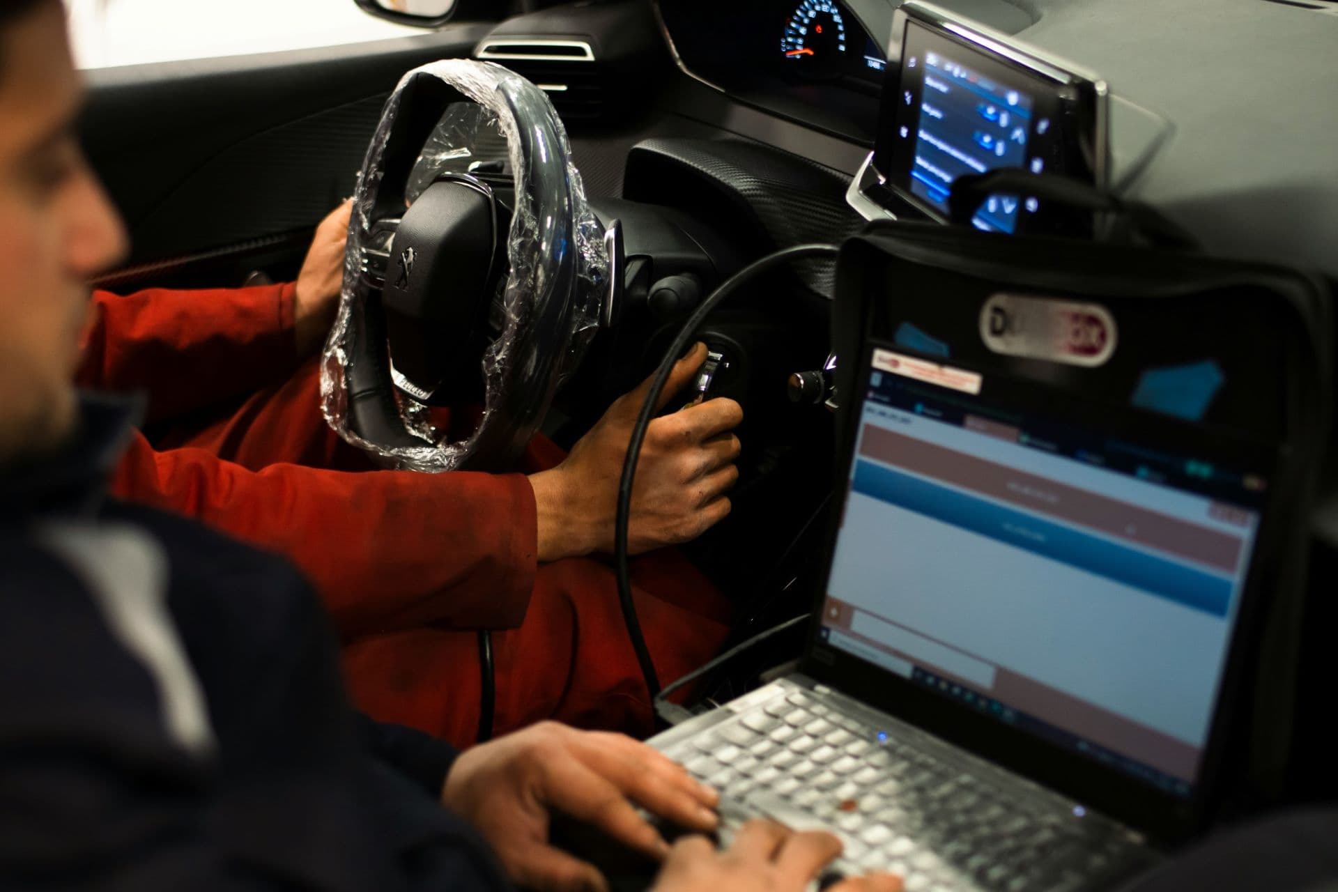 Specialised Skills Power the Repair Industry’s Electric Future