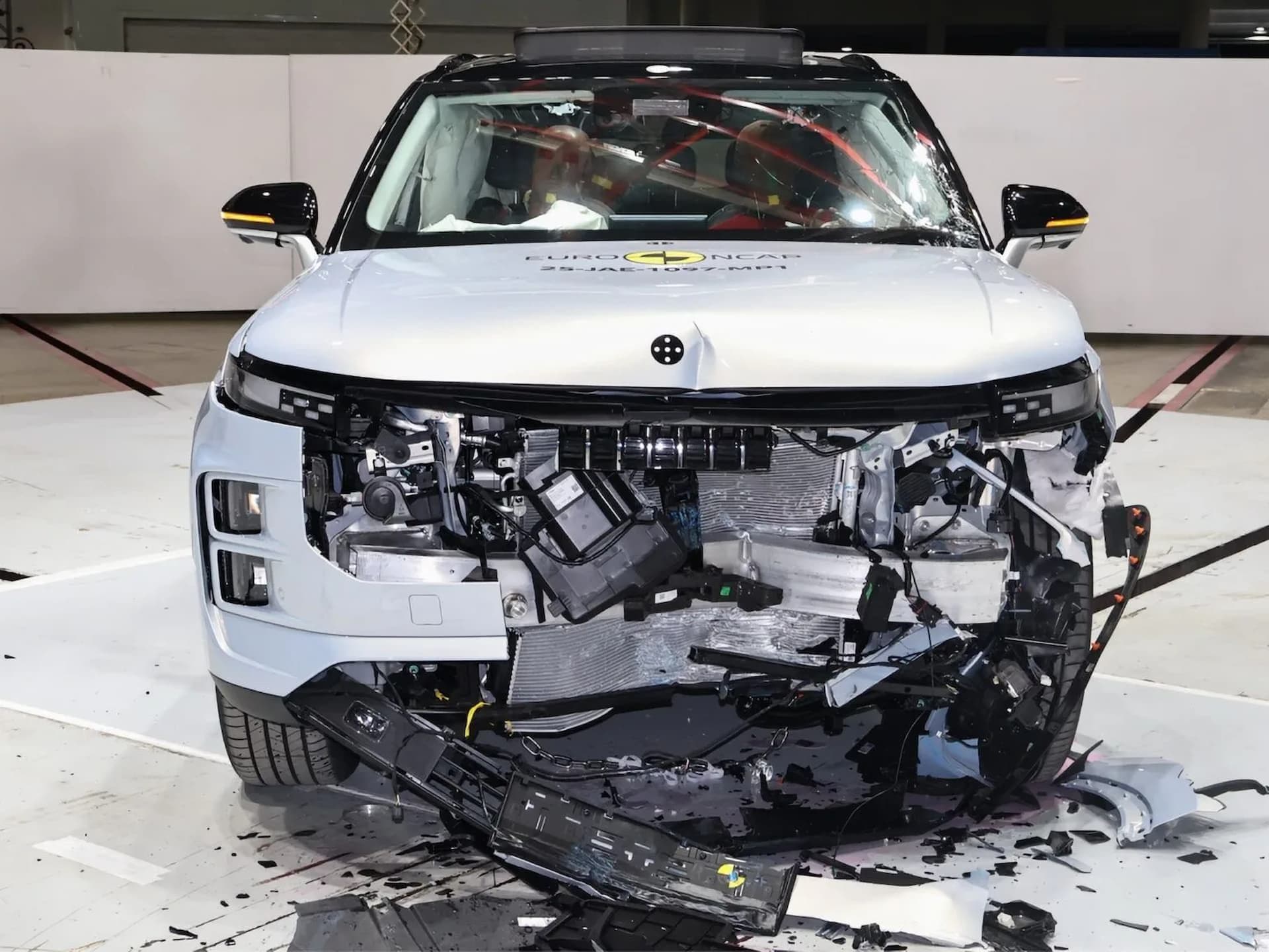 Jaecoo J7 PHEV Achieves 5-Star Safety Rating