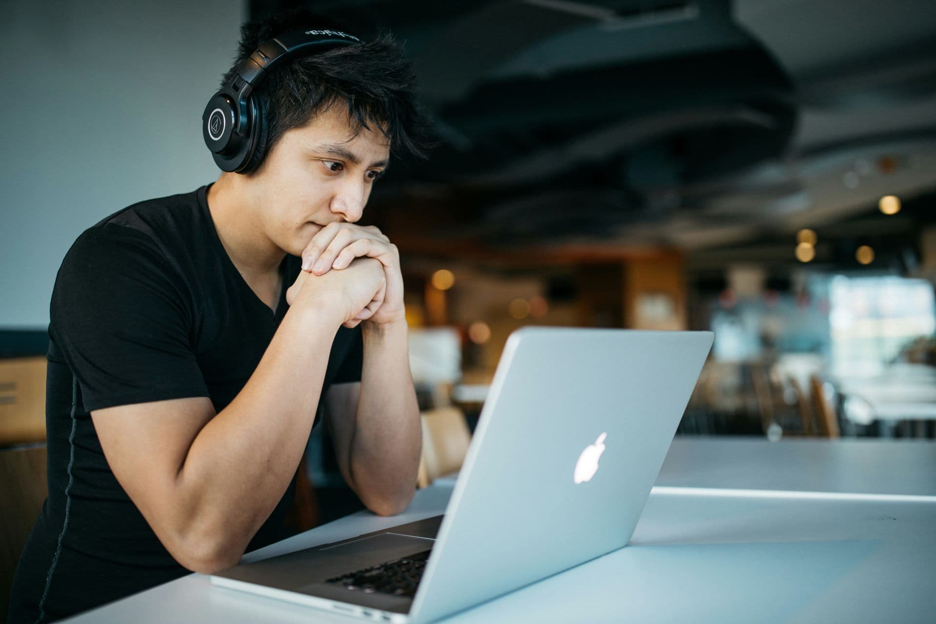 Online Diploma in Retail Business Management: 2025 Pre-Applications Open
