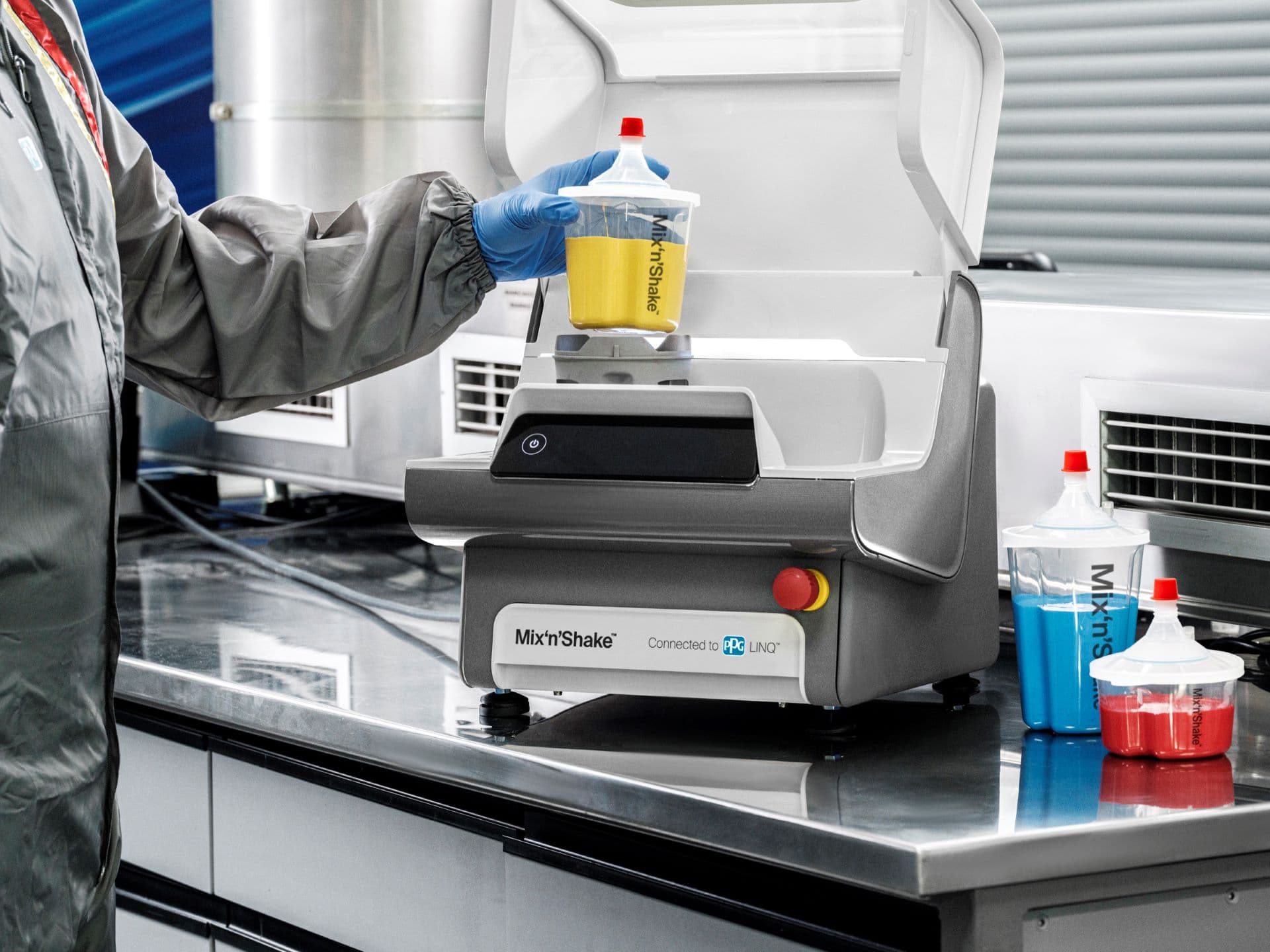 PPG Unveils Automated Stirring Technology to Revolutionise Automotive Paint Mixing