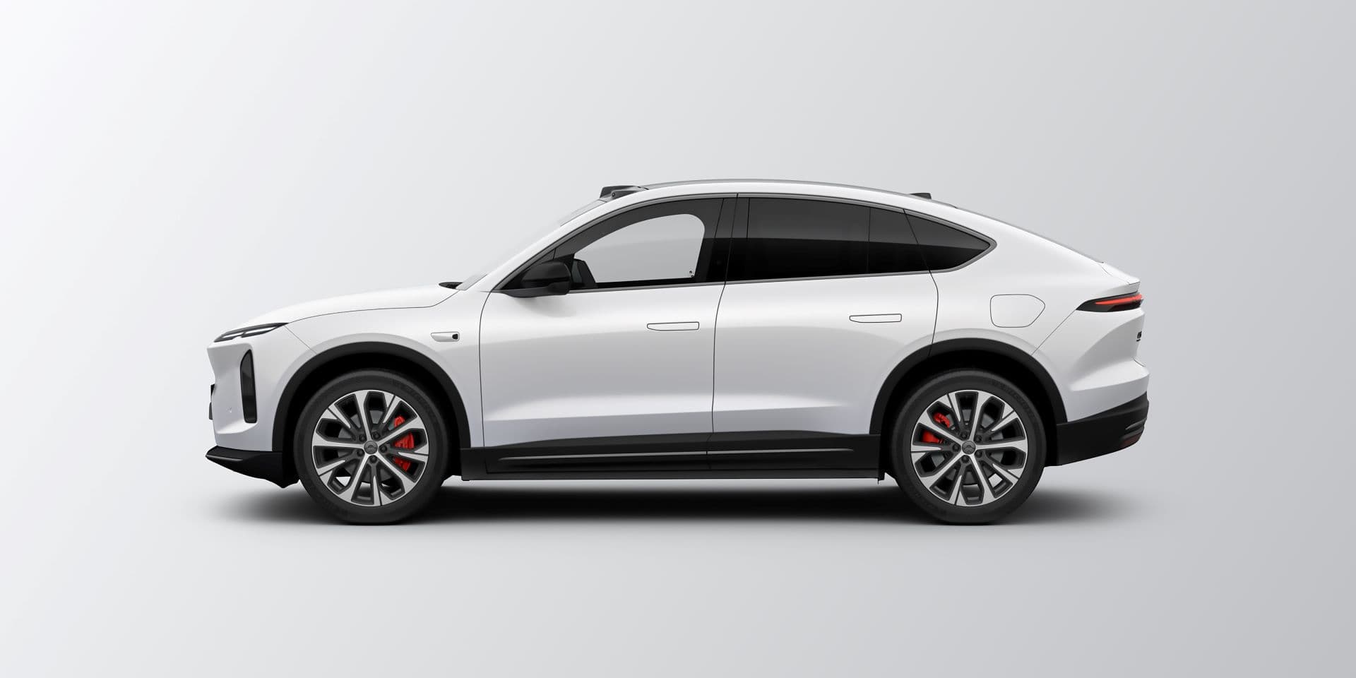 AkzoNobel and NIO Win Prestigious Altair Award for Revolutionary EV Battery Coating Technology