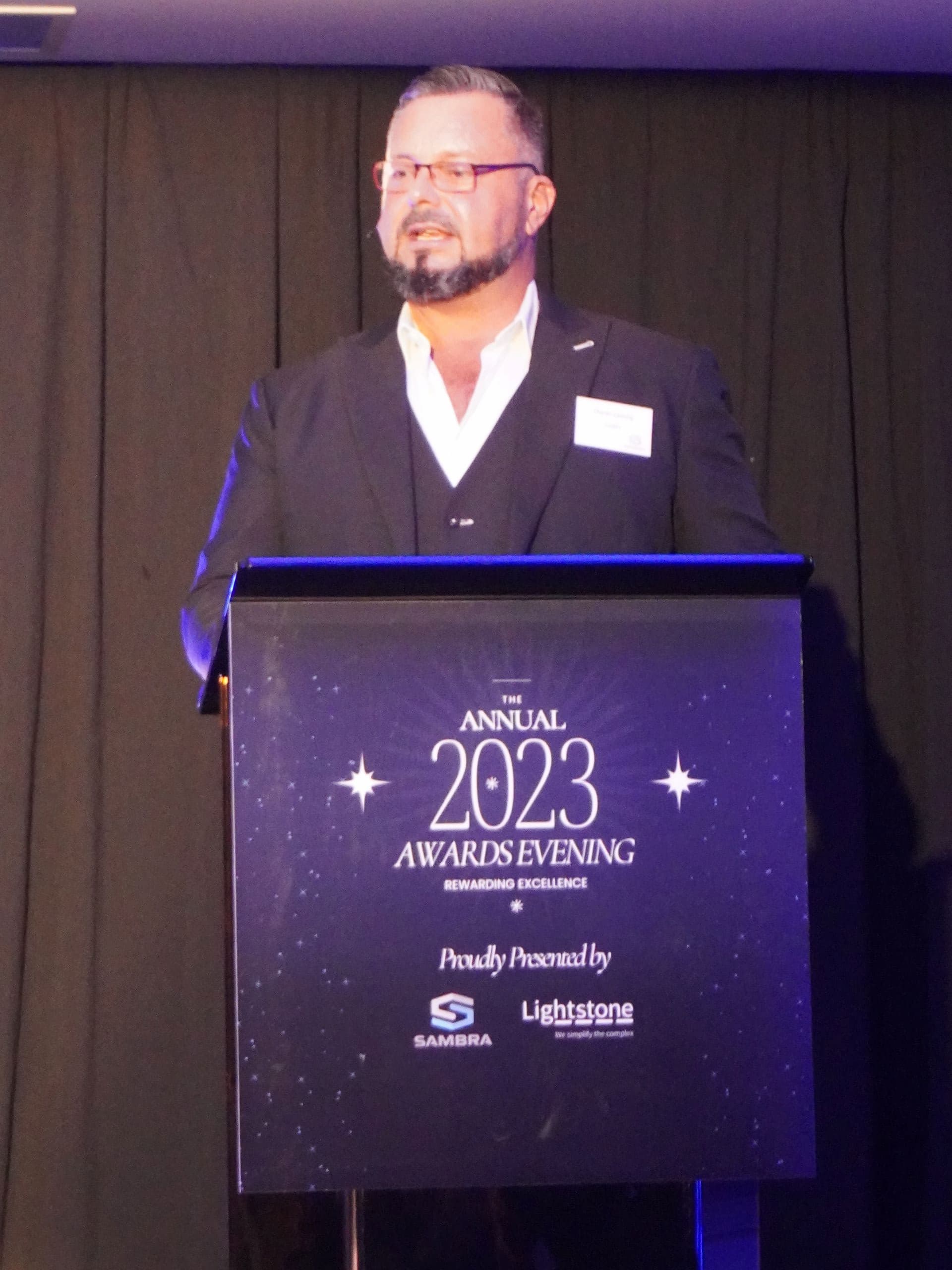 a-night-of-glitz-glamour-and-the-celebration-of-excellence-at-sambra-2023-awards-17-1.jpg