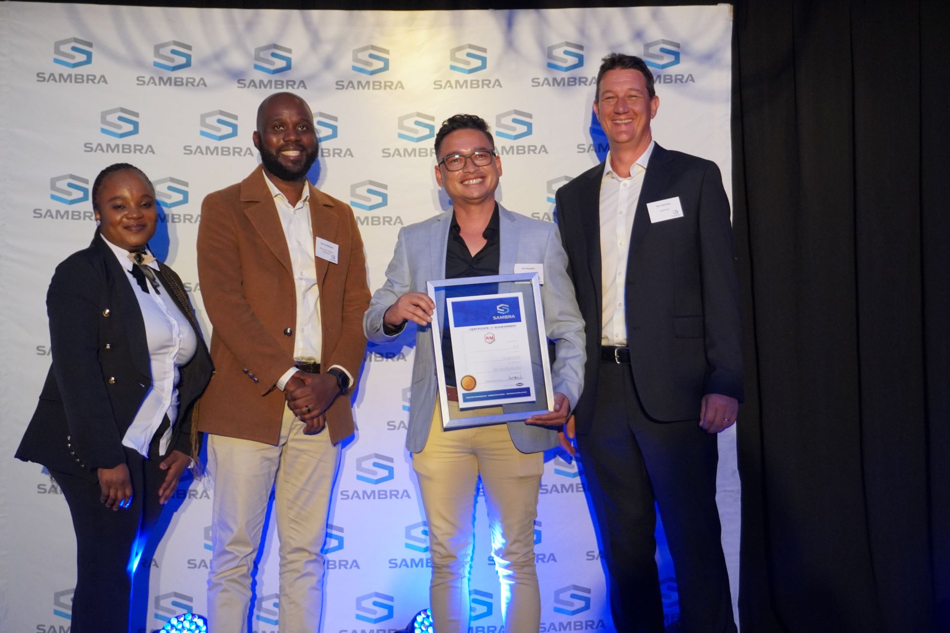 a-night-of-glitz-glamour-and-the-celebration-of-excellence-at-sambra-2023-awards-2.jpg