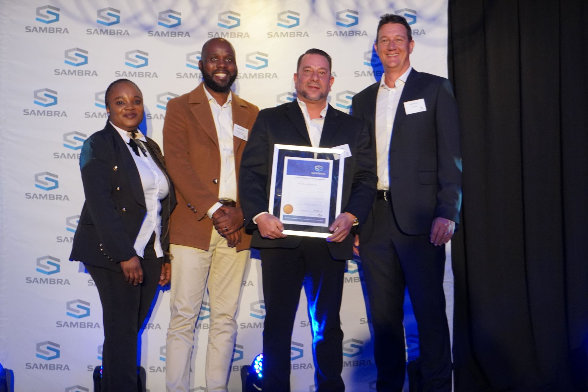 a-night-of-glitz-glamour-and-the-celebration-of-excellence-at-sambra-2023-awards-8.jpg