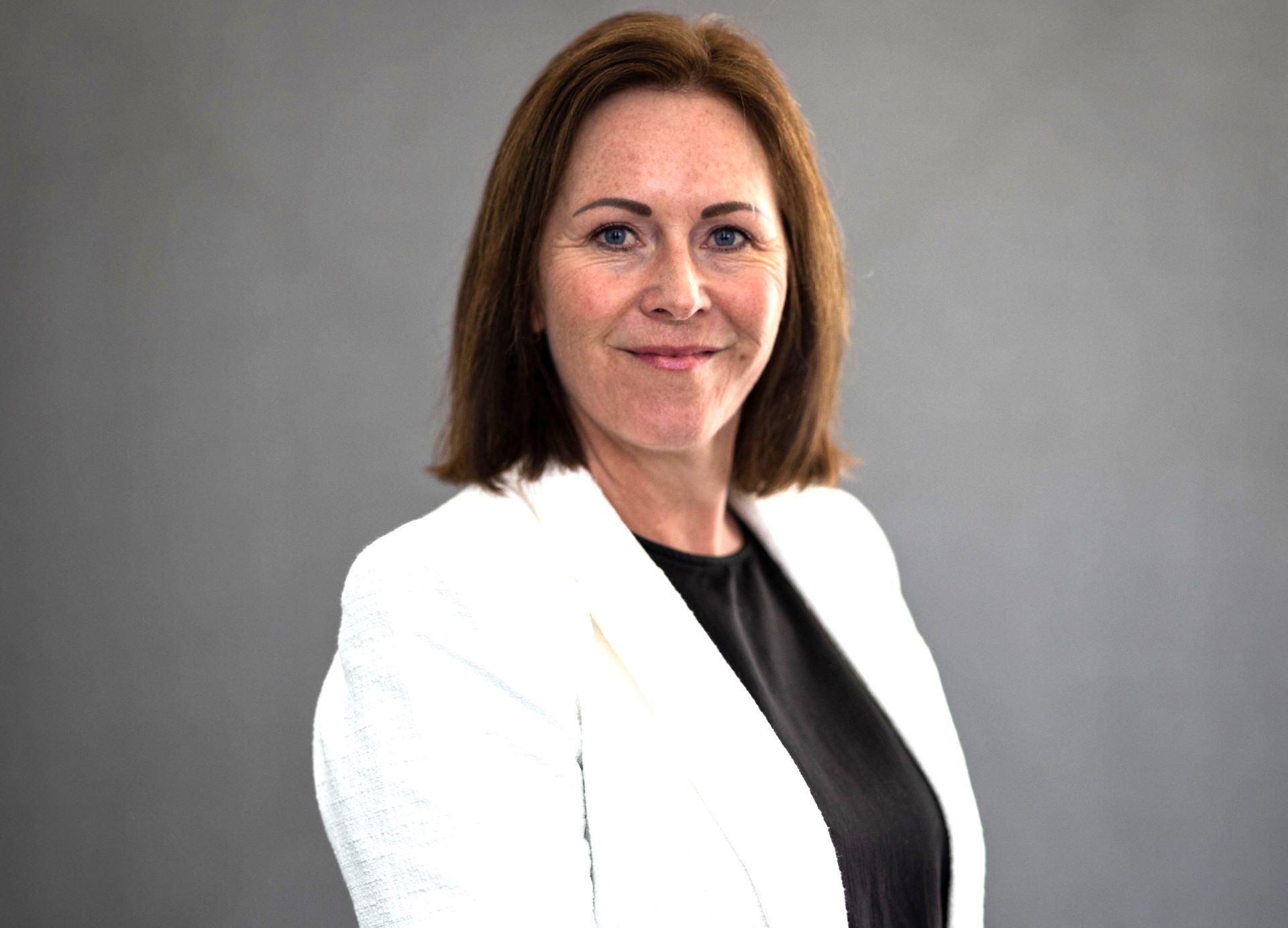 nina-bratlie-takes-the-helm-at-volvo-financial-services-south-africa