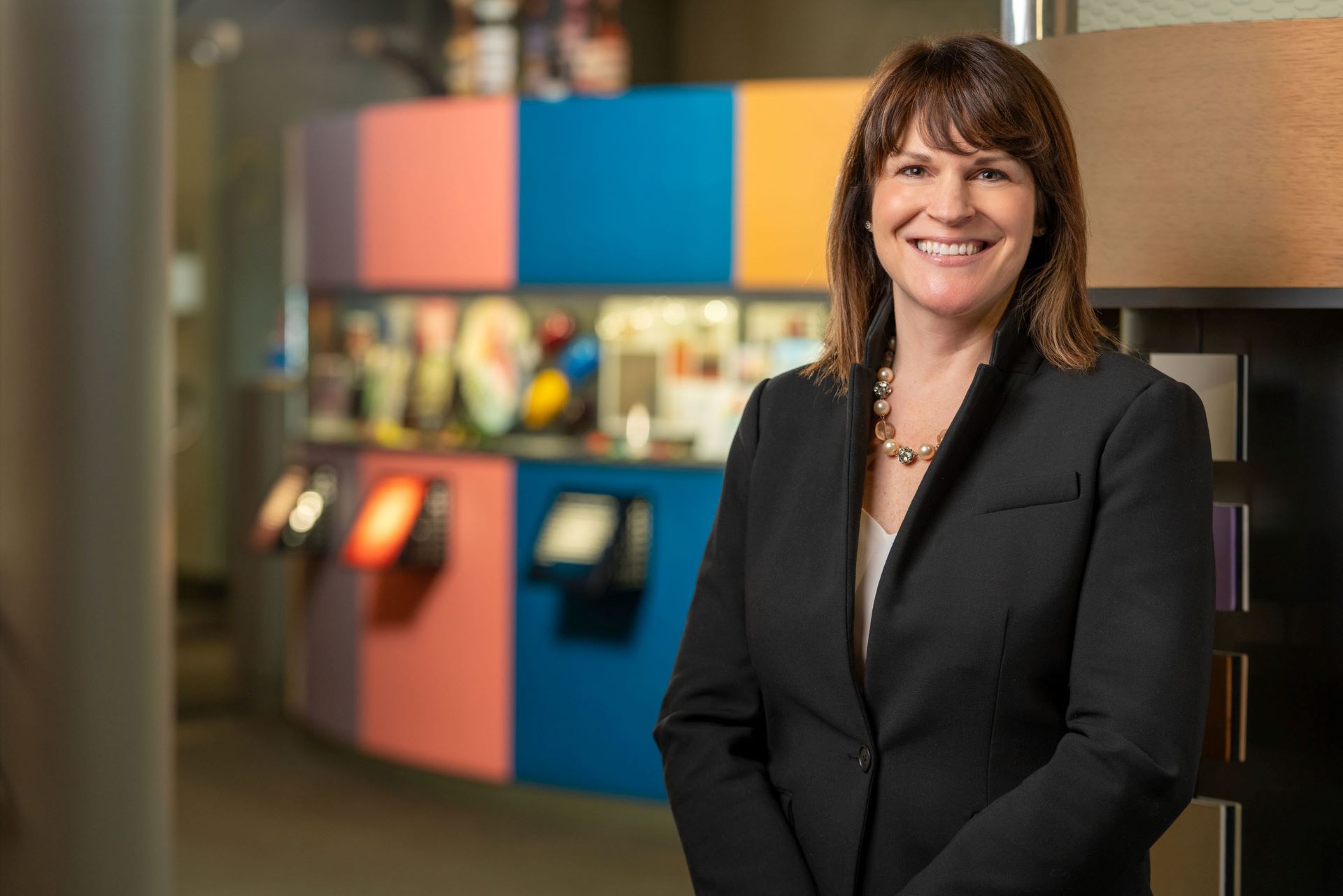 Sherwin-Williams Appoints President/COO, Group Presidents